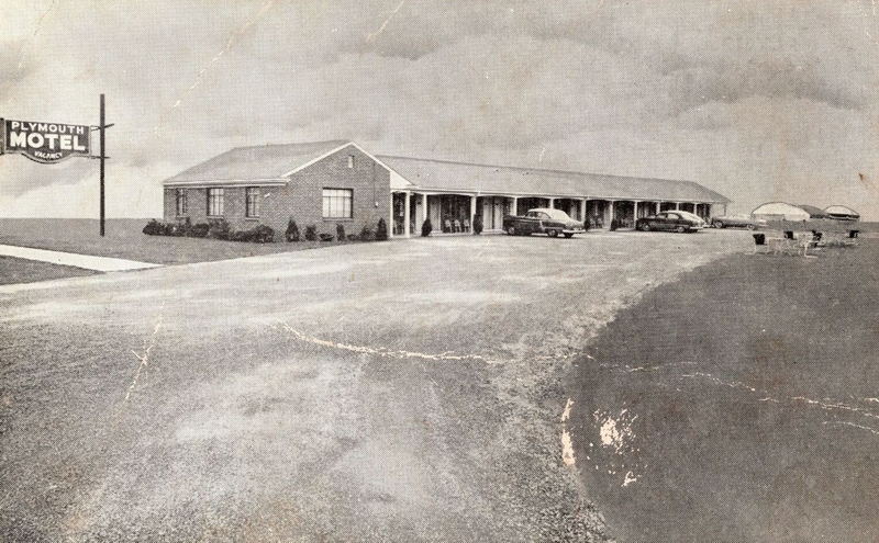 Plymouth Motel - Vintage Post Card (newer photo)